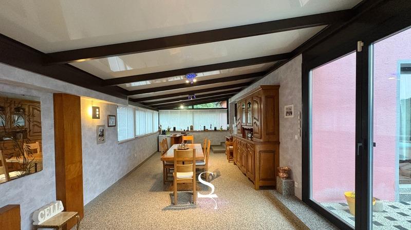 Maison - 180 m² - 7 pièces