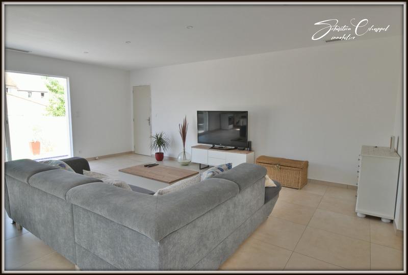 Maison - 98 m² - 4 pièces