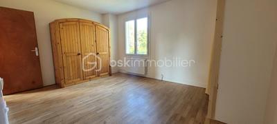 Maison - 111 m² - 5 pièces