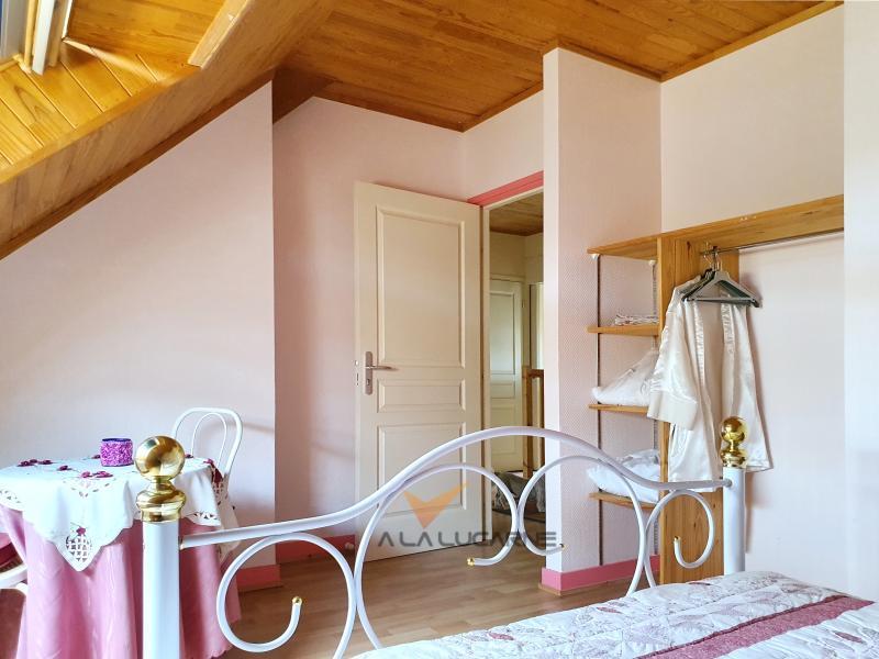 Maison - 355 m² - 14 pièces