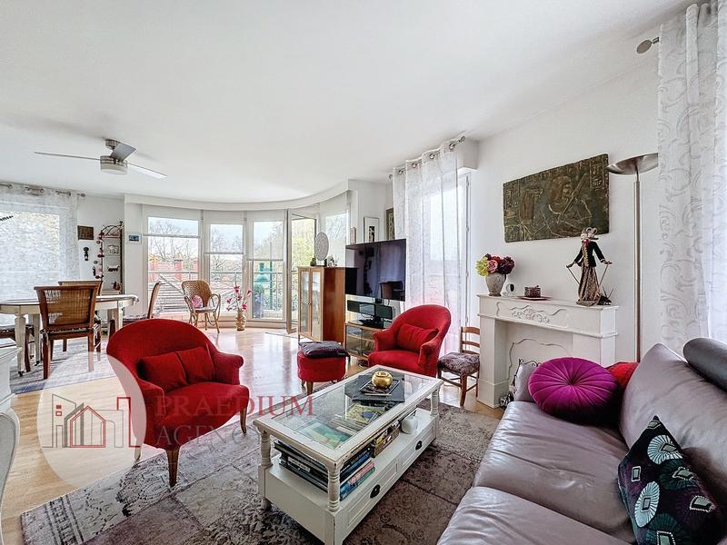 Appartement - 121 m² - 5 pièces