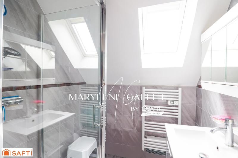 Maison - 93 m² - 4 pièces