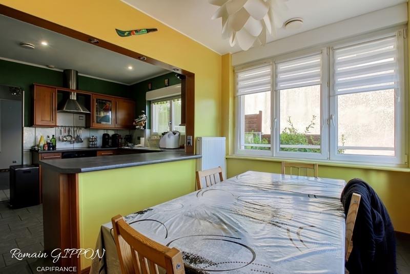 Maison - 107 m² - 6 pièces