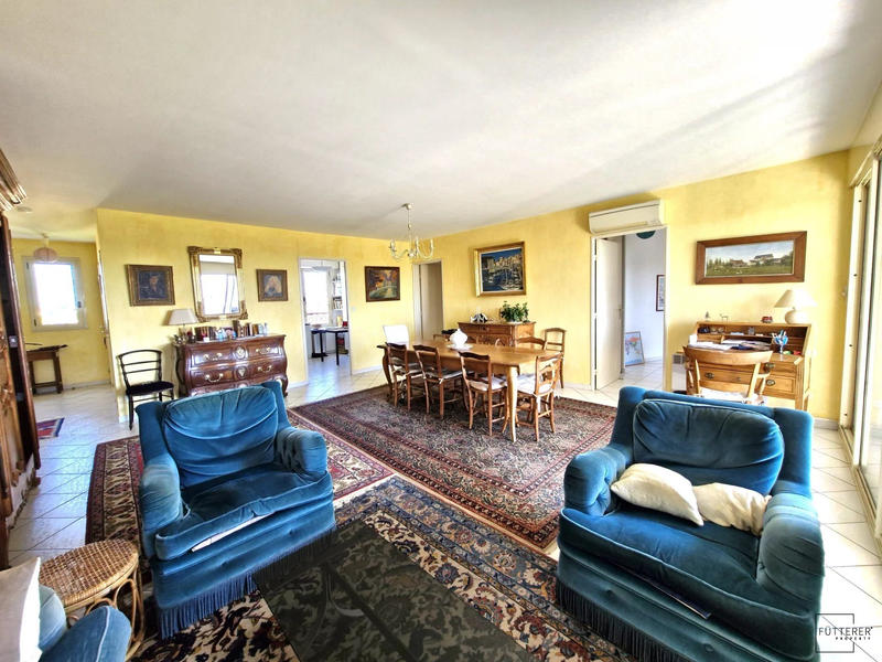 Appartement - 114 m² - 5 pièces