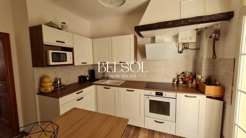 Loft - 75 m² - 3 pièces