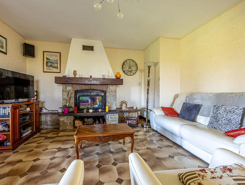 Maison - 128 m² - 4 pièces