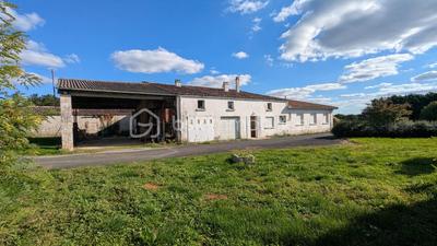 Maison - 232 m² - 10 pièces