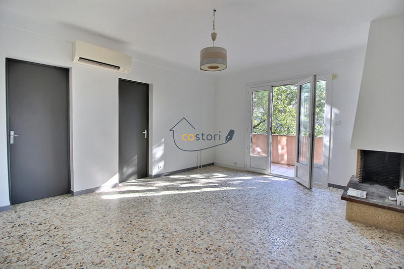 Maison - 98 m² - 5 pièces