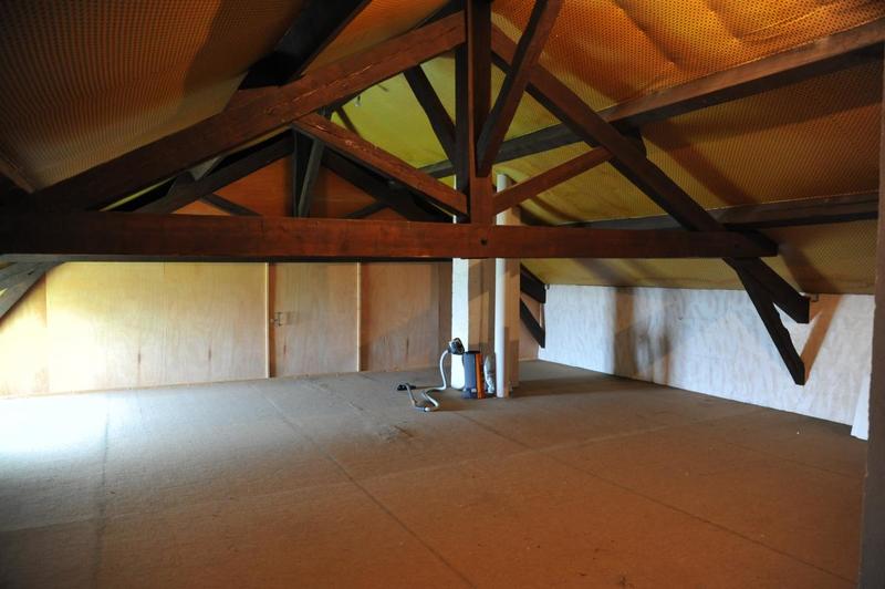 Maison - 300 m² - 12 pièces