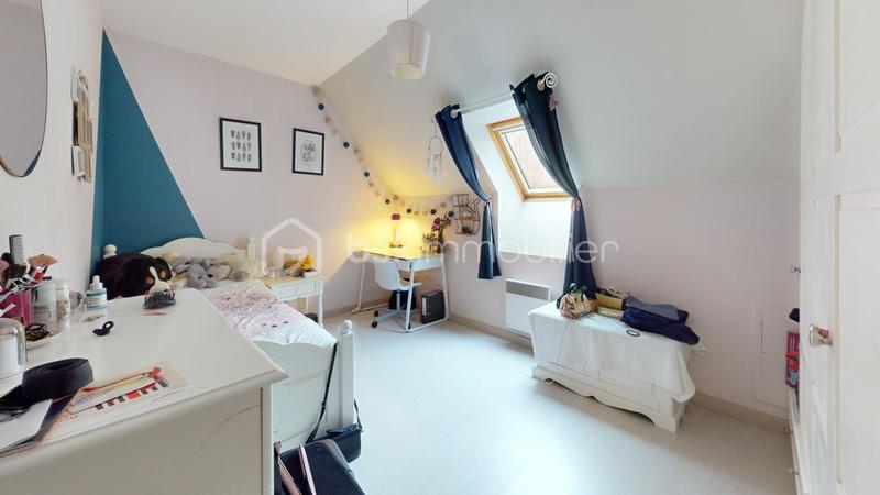 Maison - 98 m² - 5 pièces