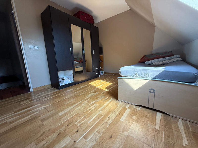 Maison - 100 m² - 6 pièces