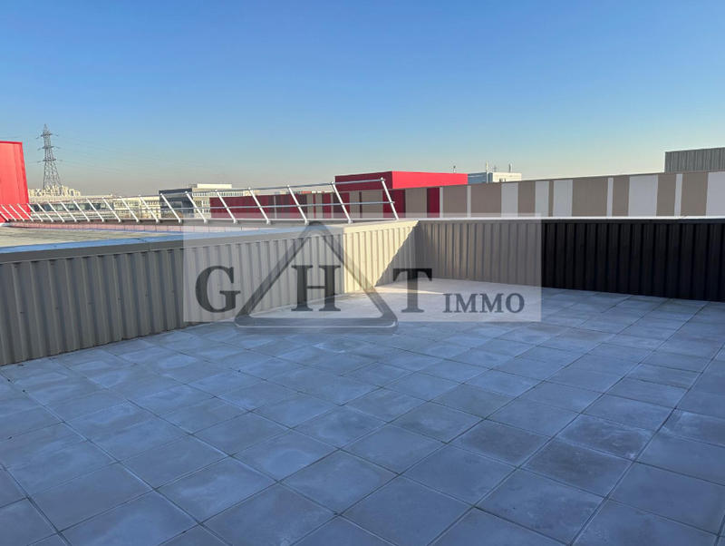 Entrepôt - 1 154 m²