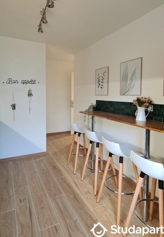 Chambre - 10 m² - 1 pièce