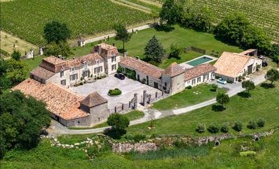 Château - 550 m² - 15 pièces