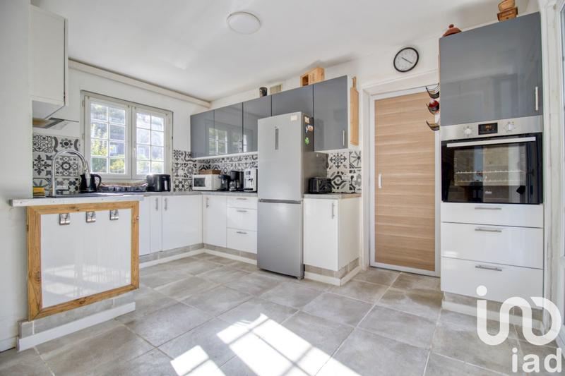 Maison - 106 m² - 7 pièces