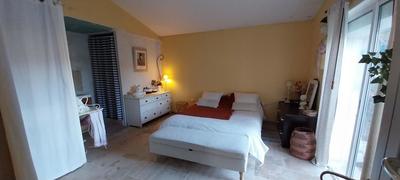 Maison - 200 m² - 7 pièces