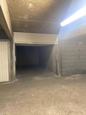 Garage - 13 m²