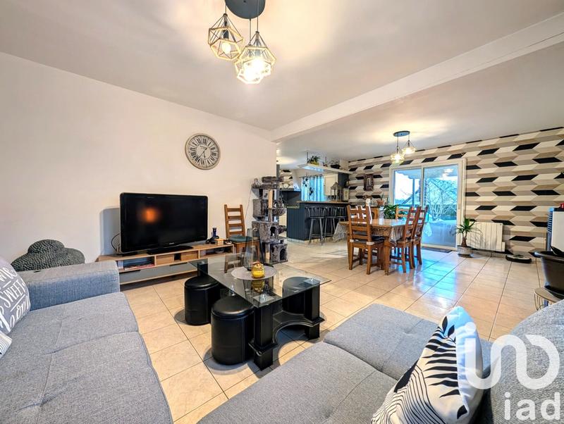 Maison - 152 m² - 6 pièces