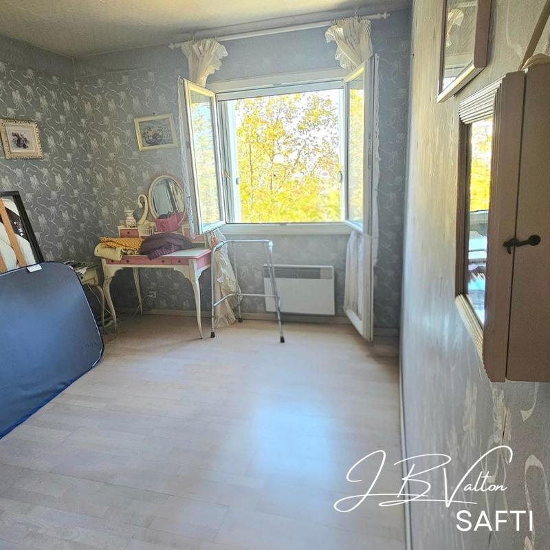 Appartement - 87 m² - 4 pièces