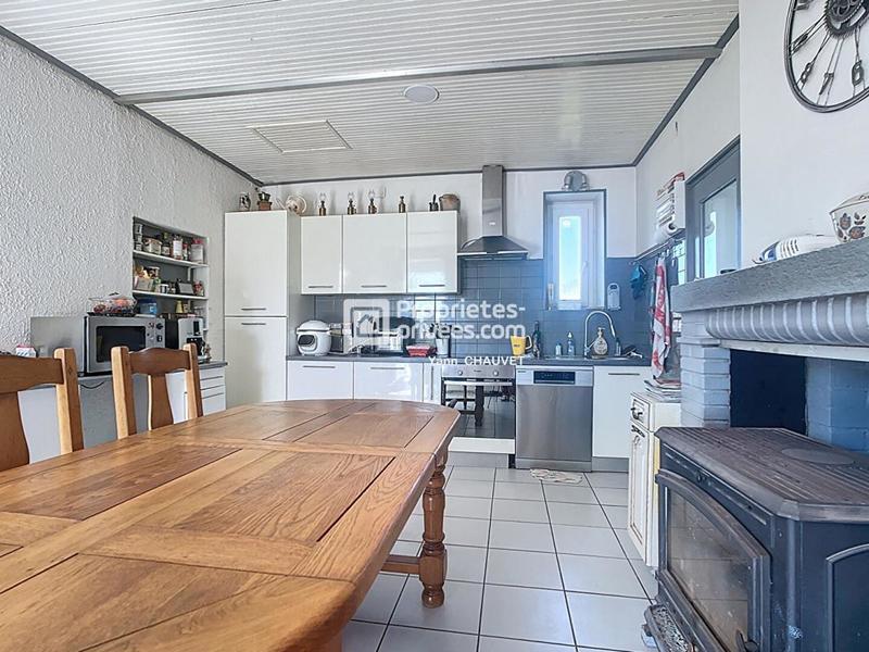 Maison - 93 m² - 5 pièces