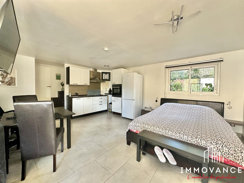 Villa - 200 m² - 8 pièces