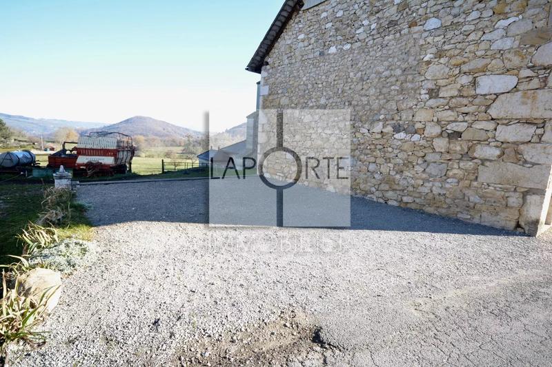 Château - 150 m² - 5 pièces