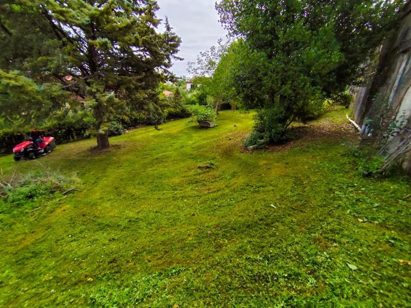 Terrain constructible - 672 m²