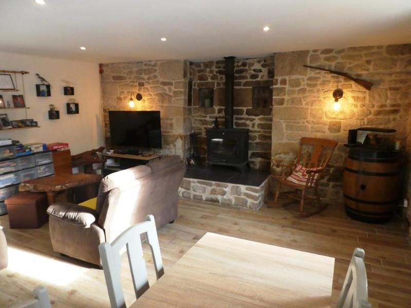 Propriété - 140 m² - 6 pièces