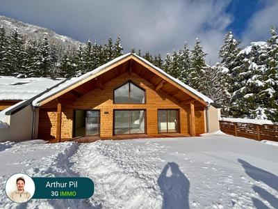 Appartement - 109 m² - 4 pièces