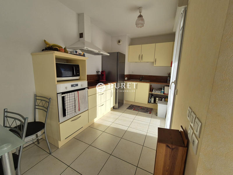 Appartement - 75 m² - 3 pièces