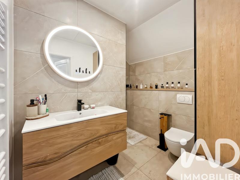 Maison - 80 m² - 5 pièces