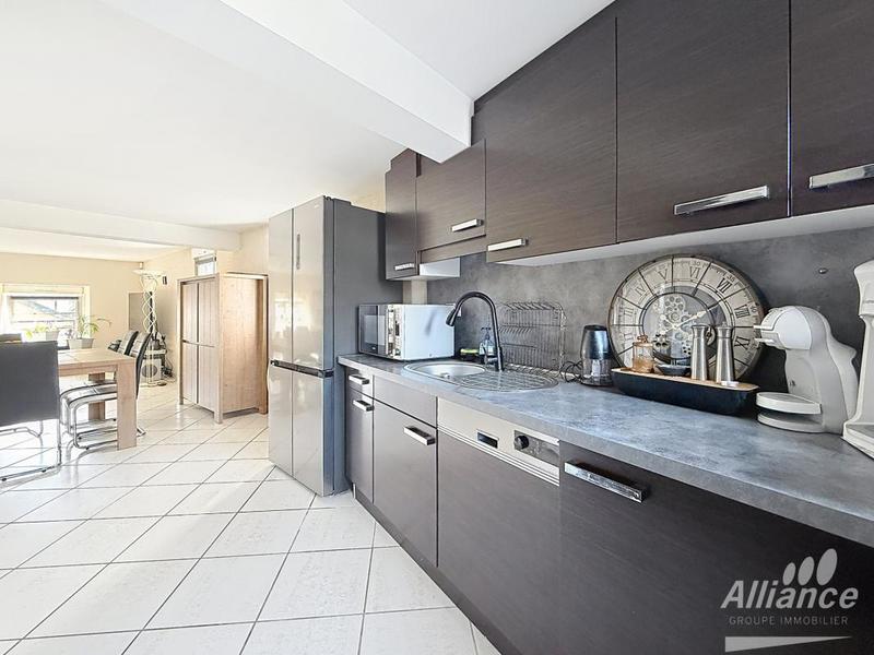 Appartement - 83 m² - 3 pièces