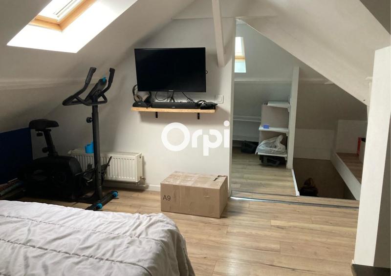 Maison - 90 m² - 5 pièces