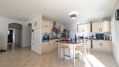 Maison - 147 m² - 5 pièces