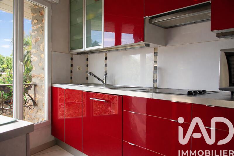 Maison - 298 m² - 14 pièces