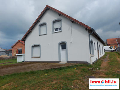 Maison - 255 m² - 7 pièces