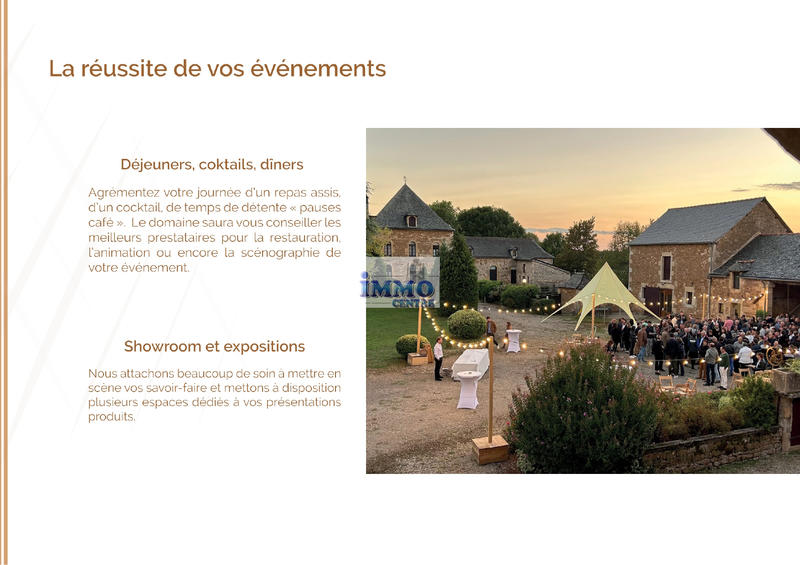 Maison - 1 100 m² - 60 pièces