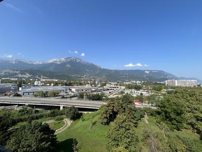 Appartement - 120 m² - 6 pièces