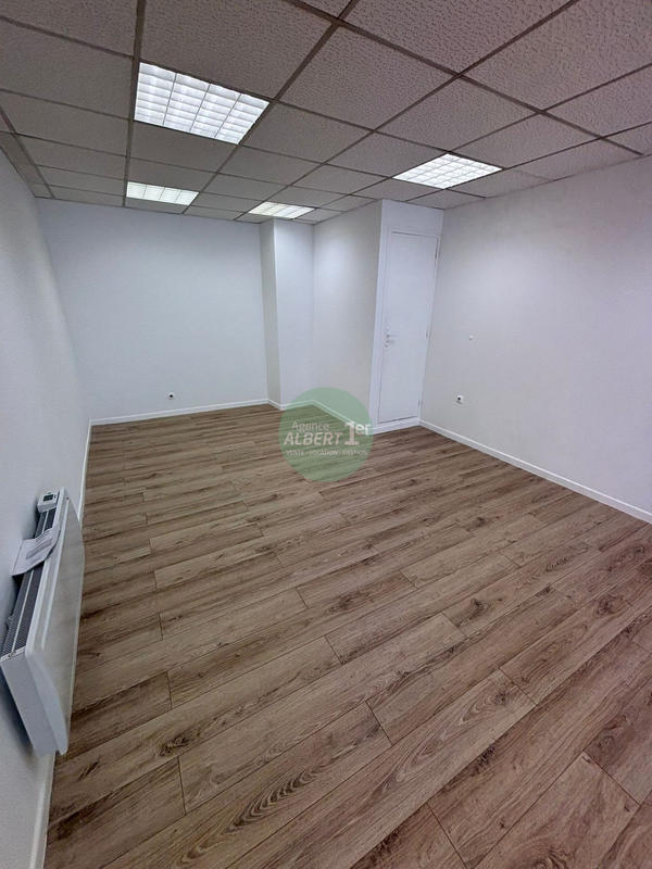 Local d'activités - 60 m² - 1 pièce