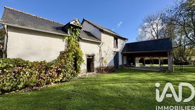 Maison - 206 m² - 8 pièces