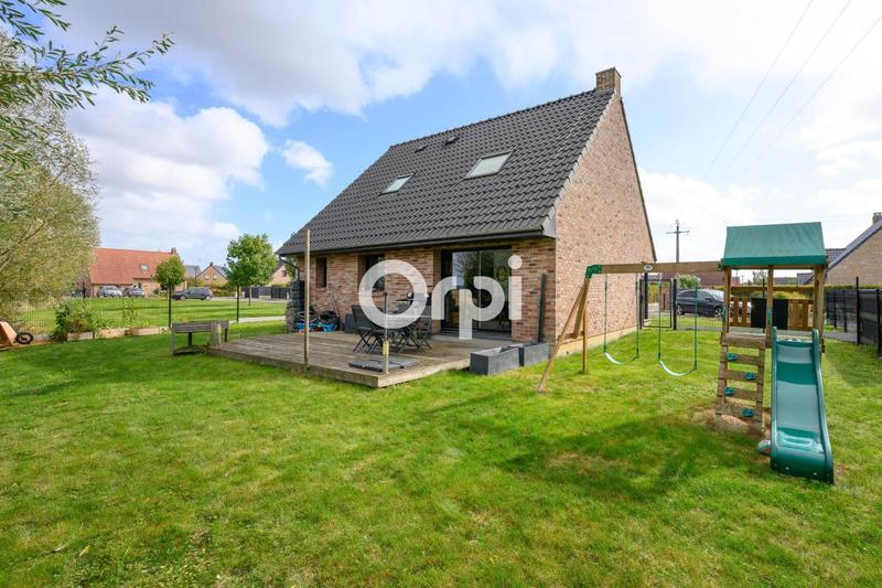 Maison - 91 m² - 4 pièces