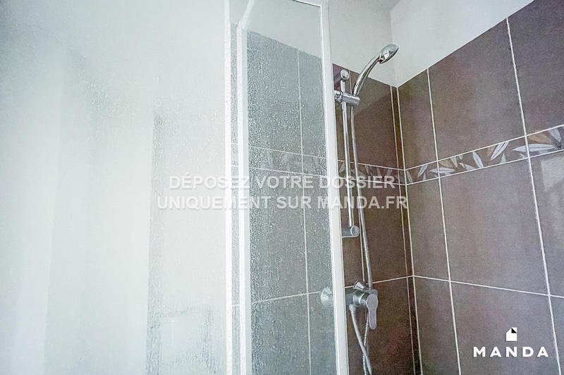 Studio - 30 m² - 1 pièce