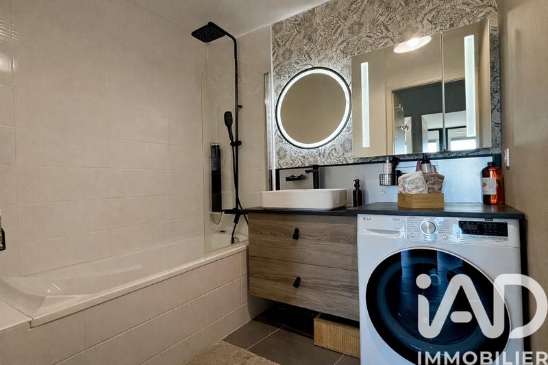 Appartement - 82 m² - 4 pièces