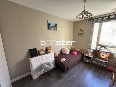 Appartement ancien - 56 m² - 3 pièces