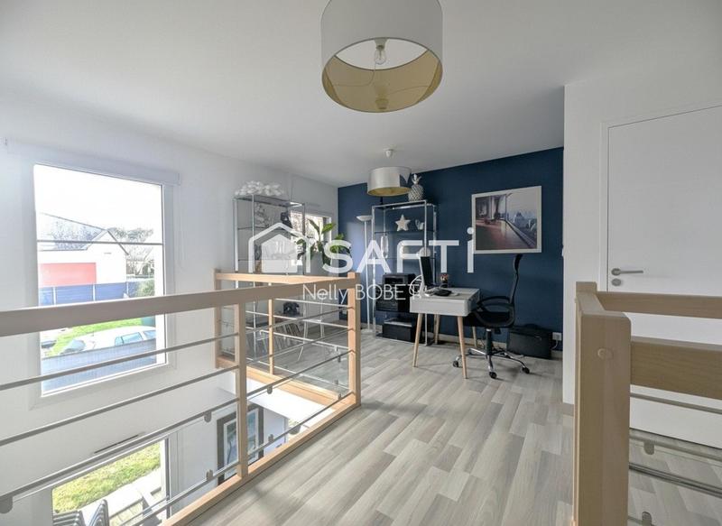 Maison - 95 m² - 5 pièces