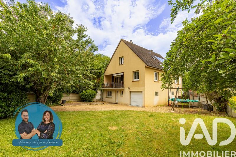 Maison - 159 m² - 5 pièces