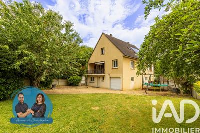 Maison - 159 m² - 5 pièces