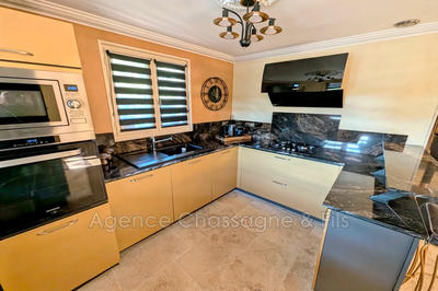 Maison - 175 m² - 5 pièces