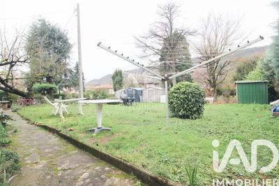 Maison - 170 m² - 7 pièces