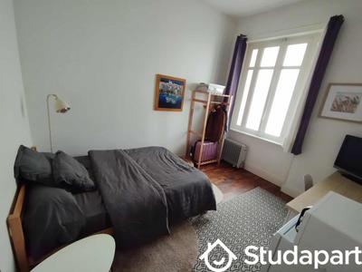 Chambre - 13 m² - 1 pièce